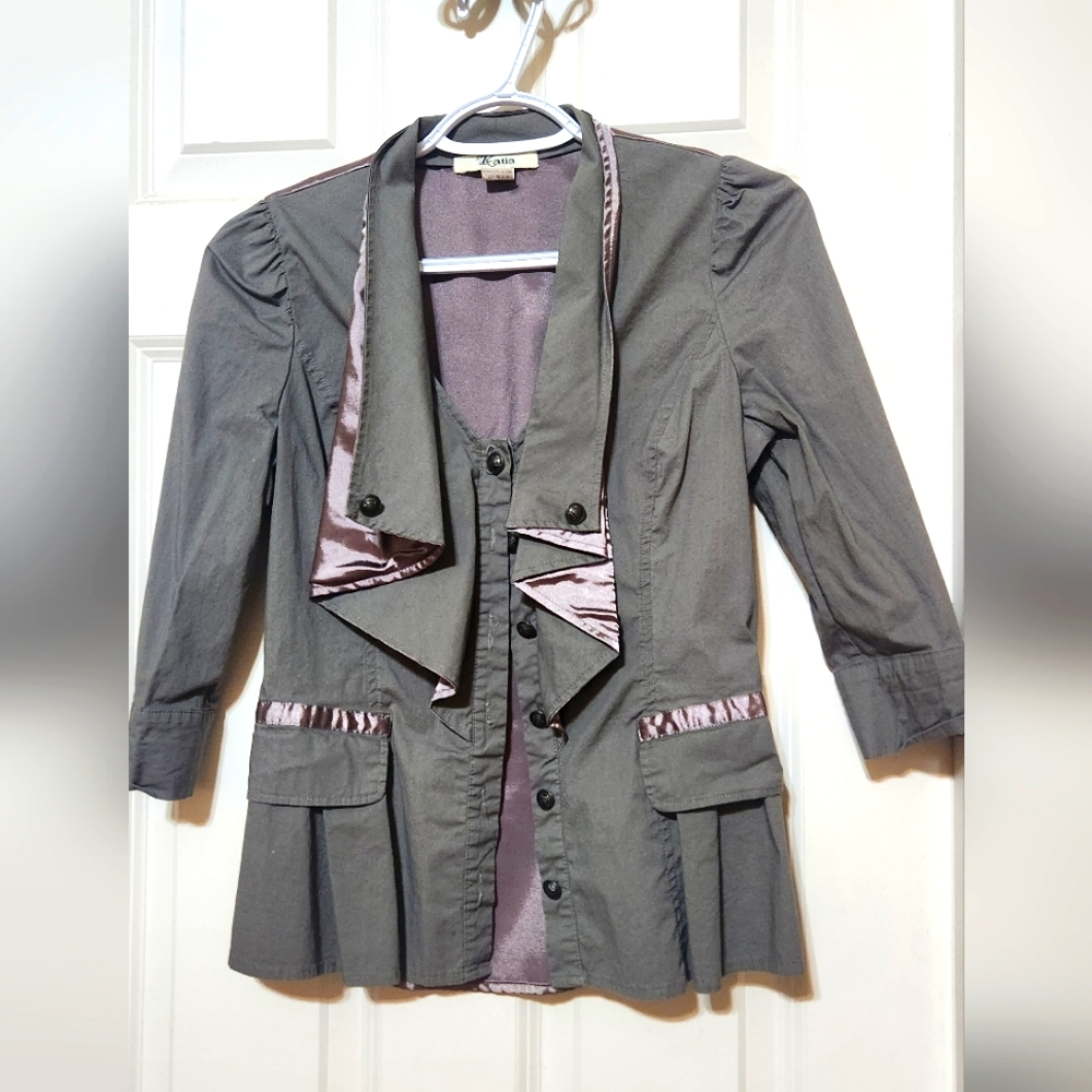 Cute womans button up army green and Satin top Sz S